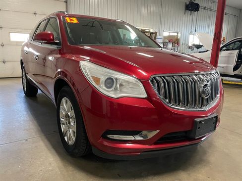 Used 2013 Buick Enclave Leather image 4