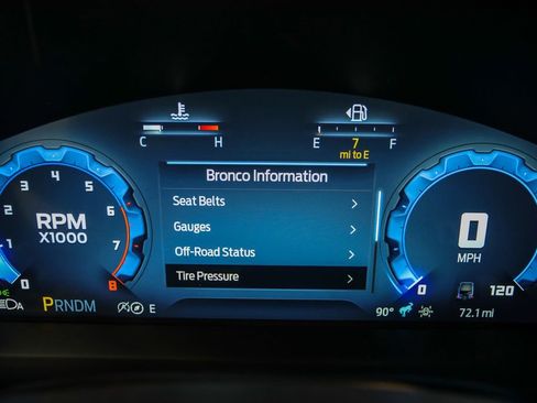 New 2025 Ford Bronco Badlands image 13