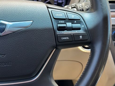 Used 2015 Hyundai Genesis 5.0 image 36