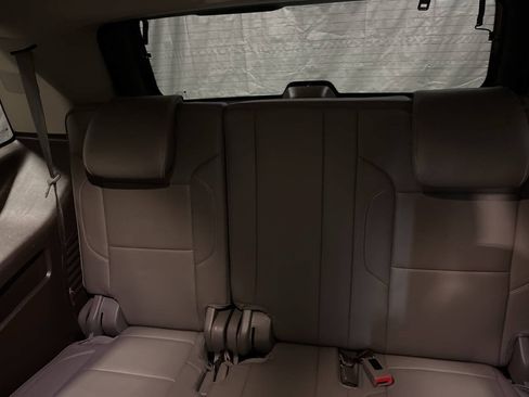 Used 2018 GMC Yukon Denali w/ Open Road Package AWD/4WD image 34