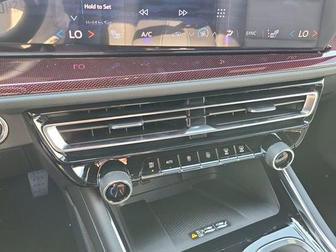 New 2026 Chevrolet Traverse Z71 w/ Enhanced Driving Package image 33