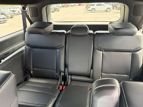 New 2026 Ford Expedition Max Platinum AWD/4WD image 14