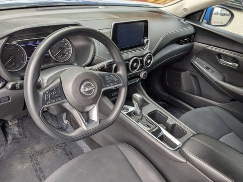 Used 2024 Nissan Sentra SV FWD image 14