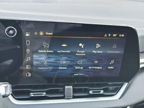 New 2026 Chevrolet Equinox LT w/ LPO, Floor Liner Package image 18