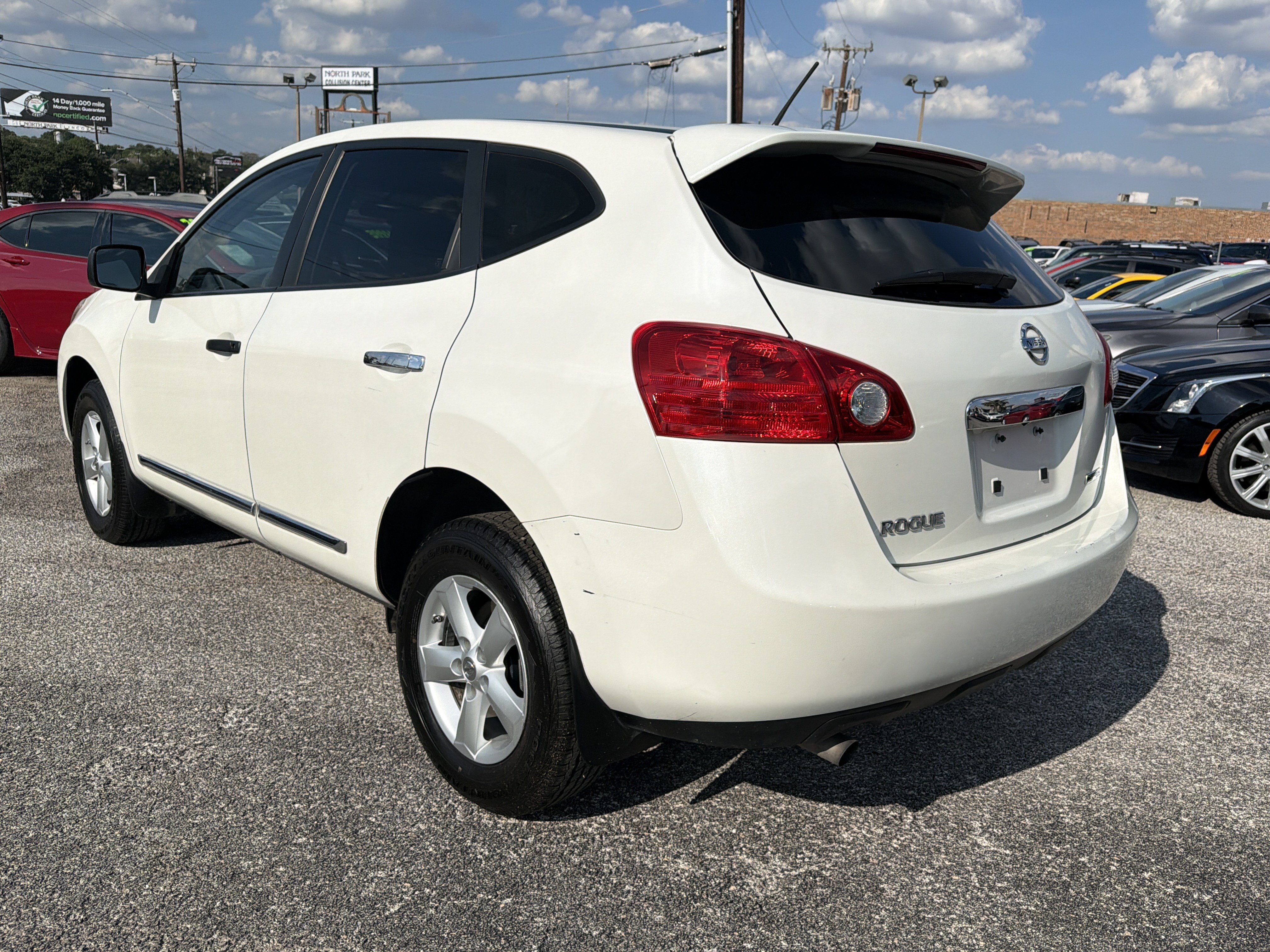 Used 2012 Nissan Rogue S w/ Special Edition Pkg FWD image 7