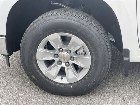 New 2025 Chevrolet Silverado 1500 LT w/ Convenience Package II RWD image 34