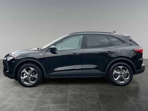 Used 2025 Ford Escape ST-Line image 4