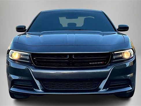 Used 2020 Dodge Charger SXT w/ Leather Interior Group image 3