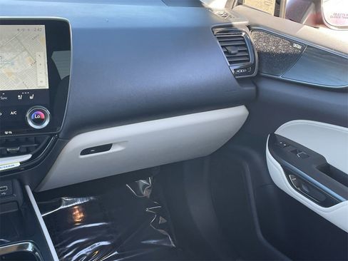 Used 2025 Lexus NX 300h AWD w/ Luxury Package image 15