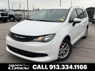 Used 2022 Chrysler Voyager LX FWD video 1