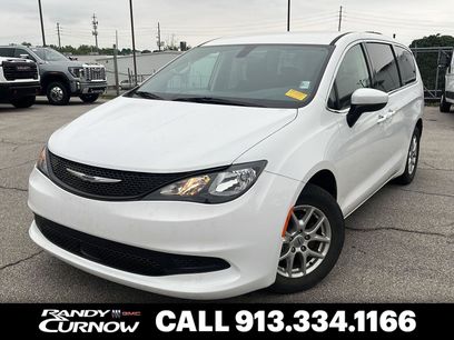 Used 2022 Chrysler Voyager LX