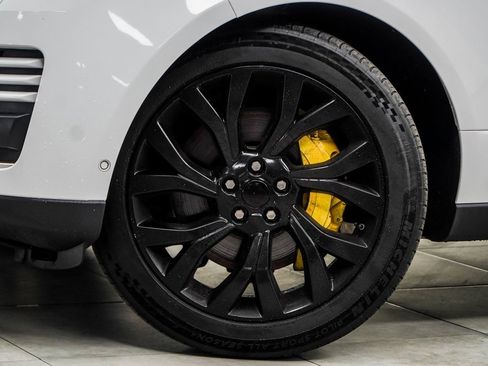 Used 2021 Land Rover Range Rover Westminster Edition image 3