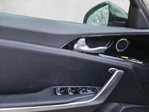 Used 2021 Kia Stinger GT-Line image 9