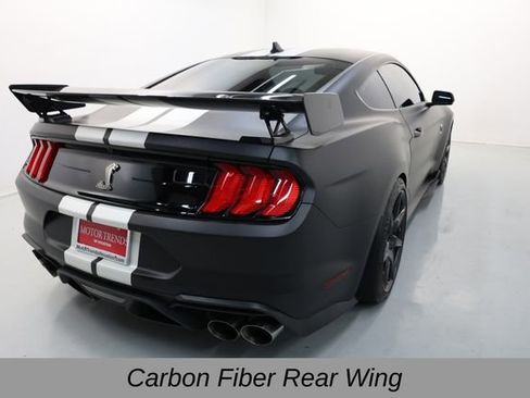 Used 2021 Ford Mustang Shelby GT500 w/ Carbon Fiber Track Pack RWD image 49