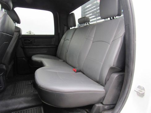 Used 2022 RAM 3500 Tradesman w/ Chrome Appearance Group AWD/4WD image 33