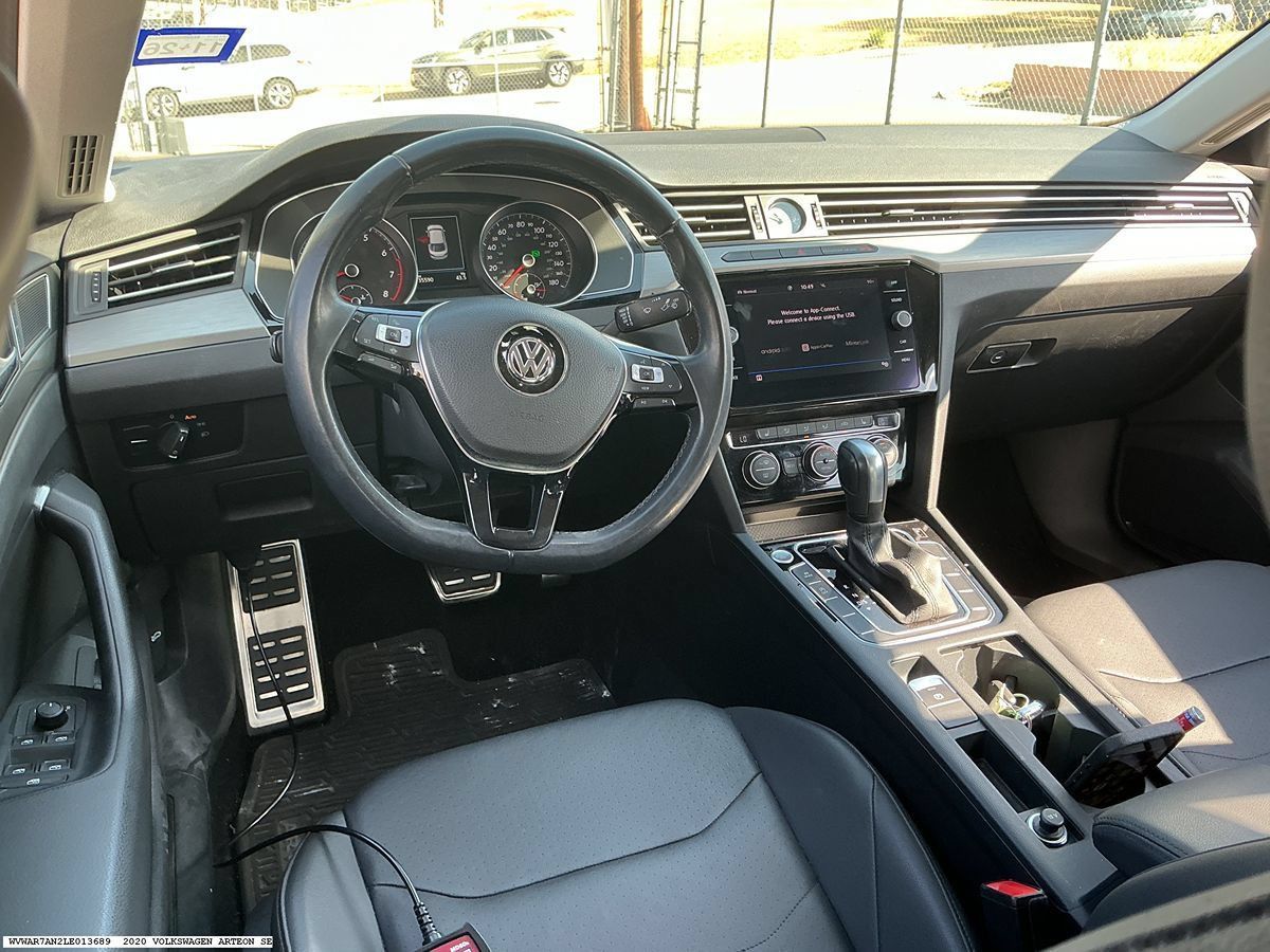 Used 2020 Volkswagen Arteon SE FWD image 12