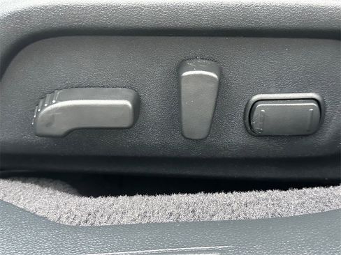 Used 2017 Subaru Outback 2.5i Touring w/ Popular Package #5A image 22