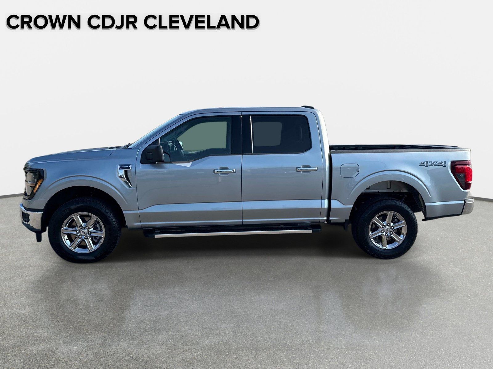 Used 2025 Ford F150 XLT w/ Equipment Group 301A Standard AWD/4WD image 8