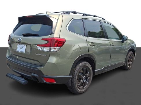Used 2019 Subaru Forester Limited AWD/4WD image 6