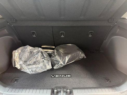 Certified 2026 Hyundai Venue SEL FWD image 8