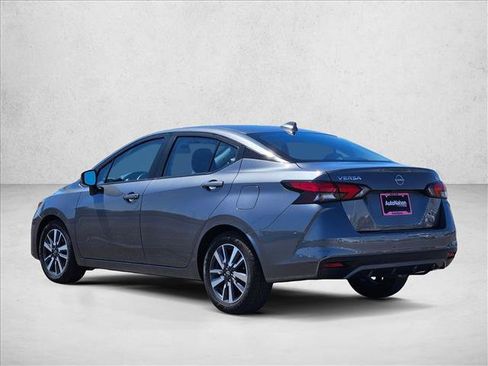 Used 2024 Nissan Versa SV FWD image 5