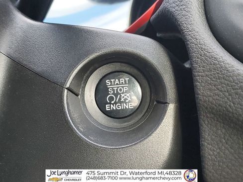 Used 2017 Jeep Compass Trailhawk w/ Cold Weather Group image 18