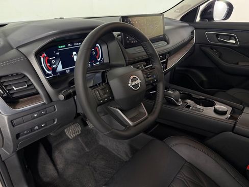 Used 2026 Nissan Rogue Platinum w/ Platinum Premium Package AWD/4WD image 22