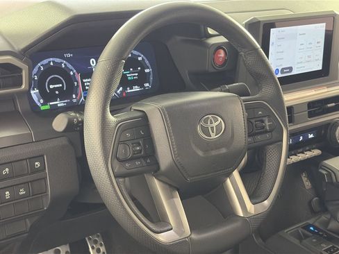 Used 2026 Toyota Tacoma TRD Sport AWD/4WD image 13