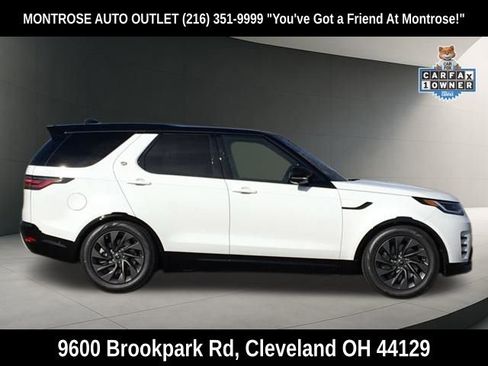 Used 2024 Land Rover Discovery Dynamic SE AWD/4WD image 8
