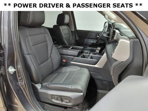 Used 2023 Toyota Tundra Limited image 20