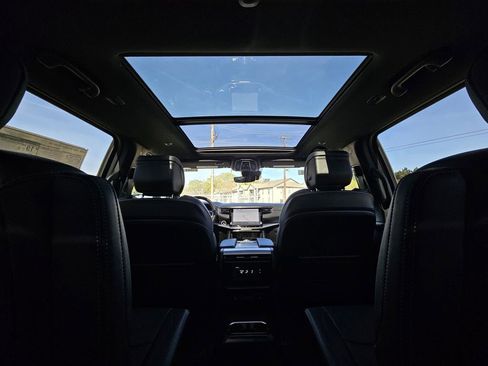 New 2026 Jeep Grand Wagoneer 4WD image 43