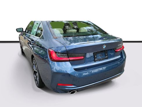 New 2026 BMW 330i Sedan w/ Convenience Package RWD image 3