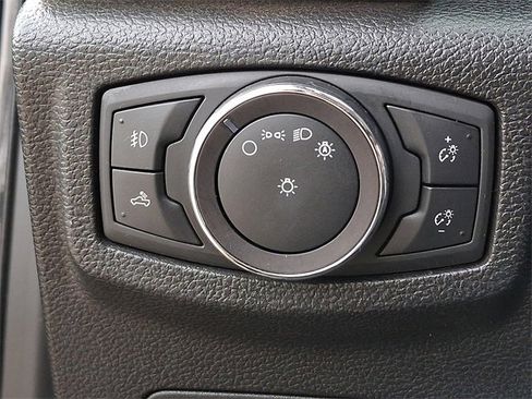 Used 2019 Ford F150 Lariat image 24