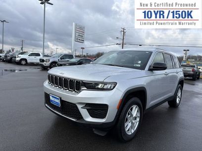 Used 2025 Jeep Grand Cherokee Laredo X w/ Luxury Tech Group I