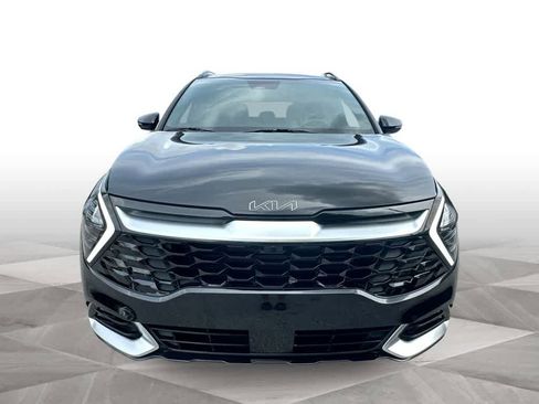 Certified 2025 Kia Sportage SX FWD image 3