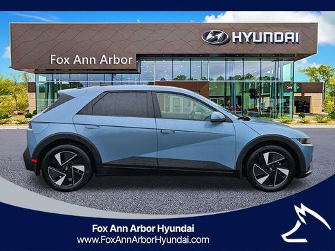 New 2026 Hyundai Ioniq 5 SEL image 6