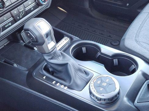 New 2025 Ford Bronco 4-Door image 19