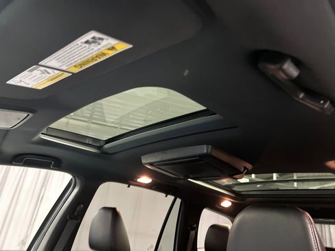 Used 2022 Honda Pilot Black Edition image 21