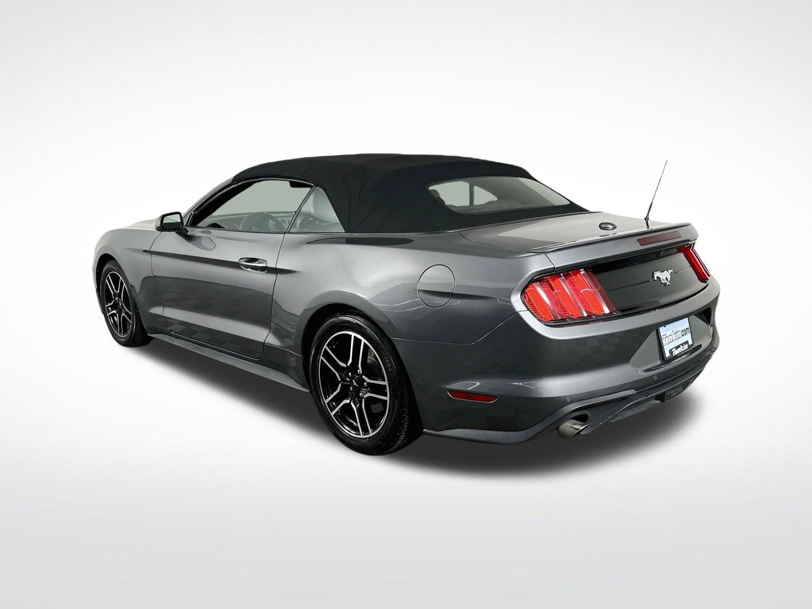 Used 2021 Ford Mustang Premium RWD image 6
