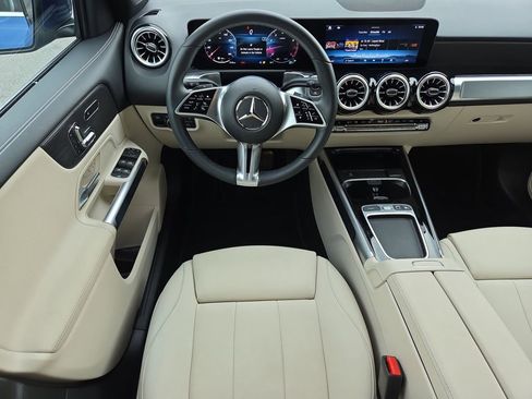 Certified 2026 Mercedes-Benz GLB 250 4MATIC image 12