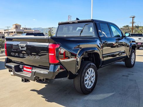 New 2026 Toyota Tacoma SR5 image 7