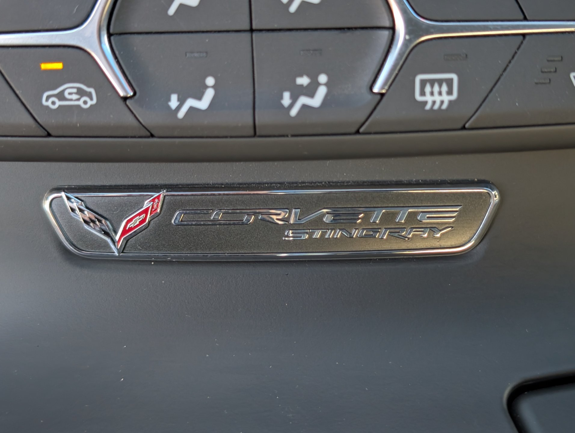 Certified 2016 Chevrolet Corvette Stingray Coupe w/ 2LT Preferred Equipment Group RWD image 23