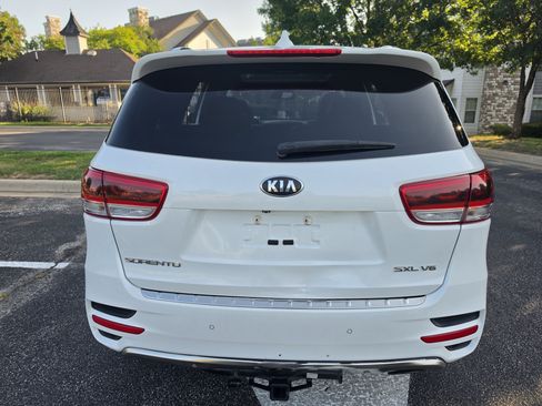 Used 2018 Kia Sorento SX FWD image 6