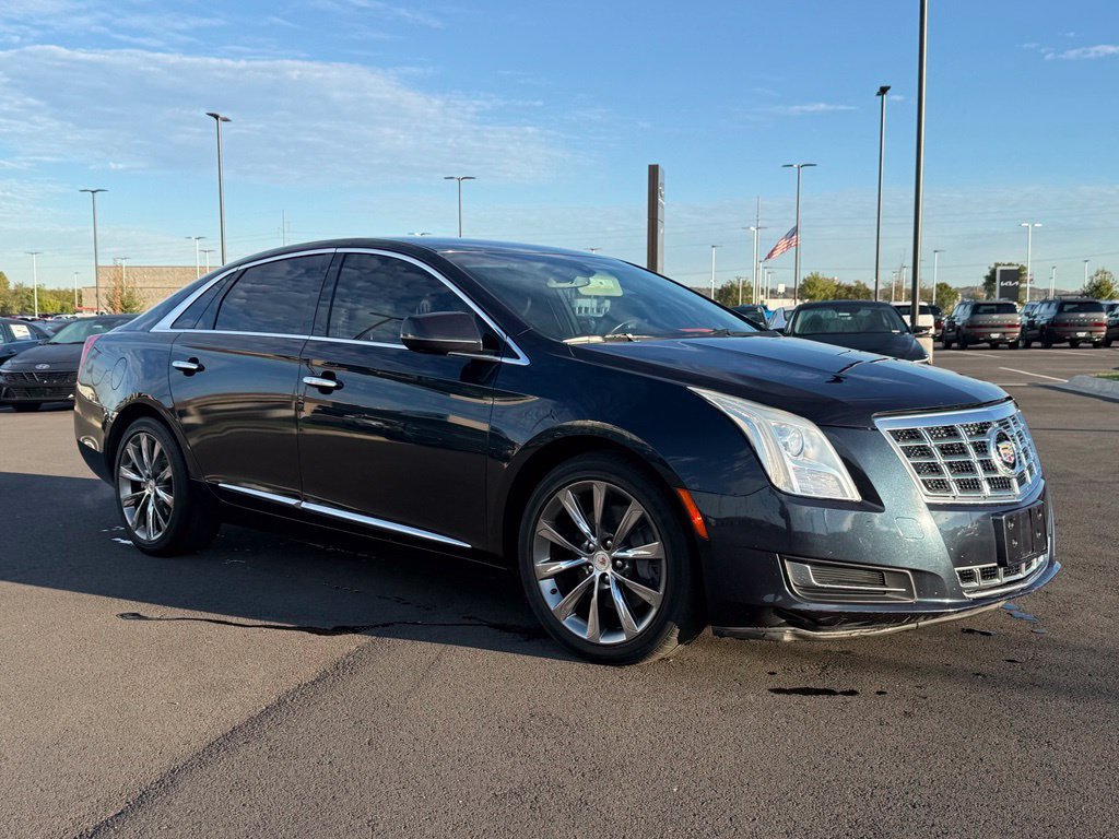 Used 2014 Cadillac XTS FWD image 3