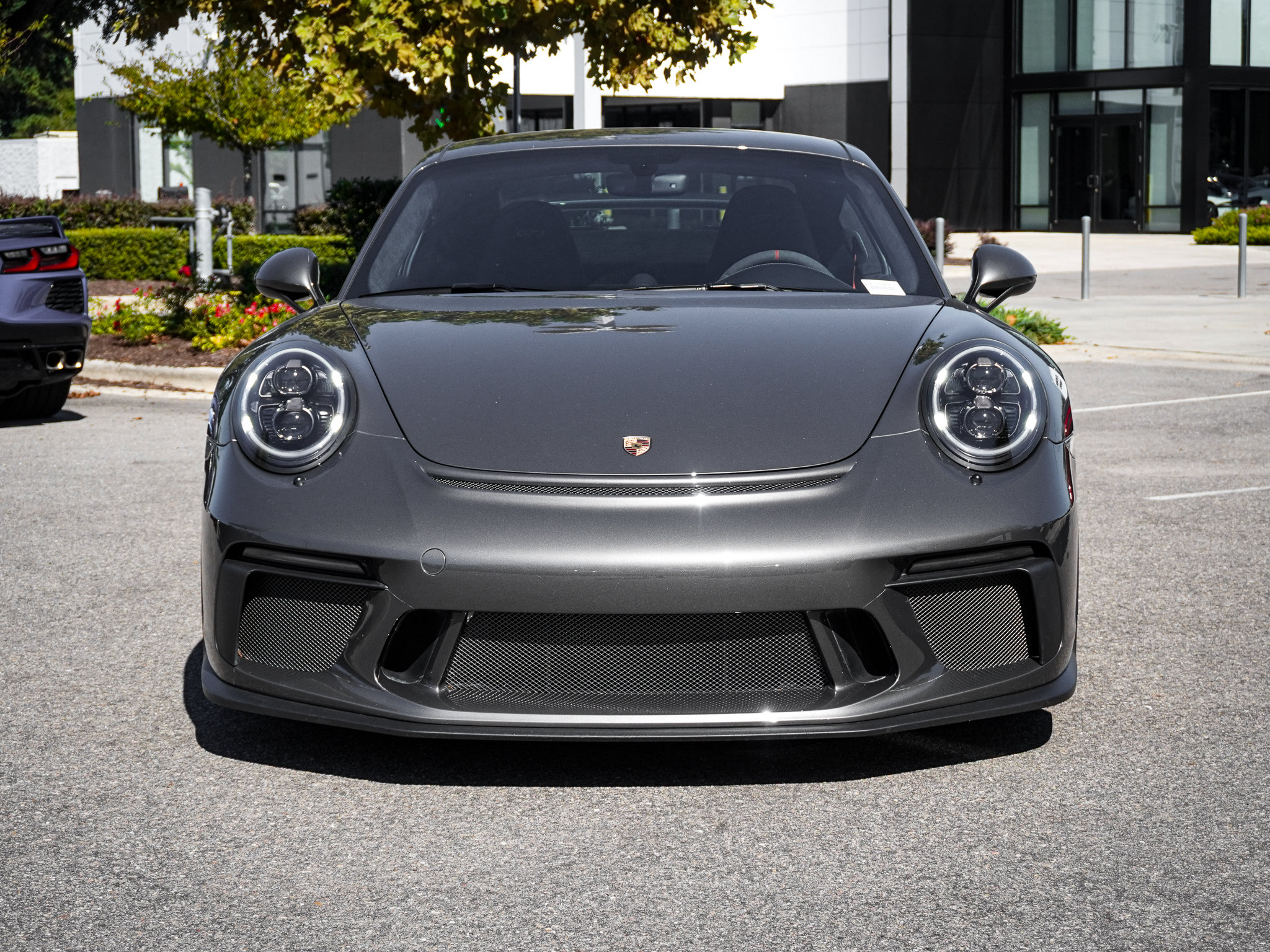 Used 2018 Porsche 911 GT3 w/ Sport Chrono Package RWD image 3
