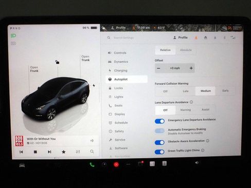 Used 2024 Tesla Model Y Long Range image 30