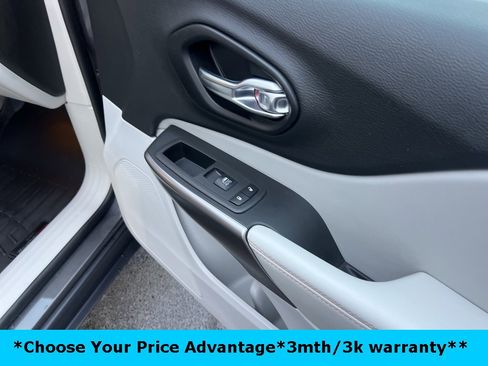 Certified 2021 Jeep Cherokee Latitude Lux w/ Trailer Tow Group image 21