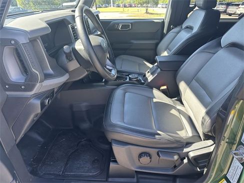 Used 2024 Ford Bronco Everglades image 9