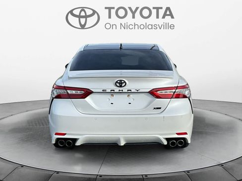 Used 2018 Toyota Camry XSE w/ Audio Package FWD image 5