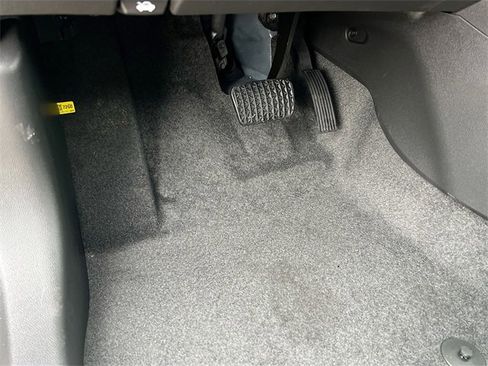 New 2026 Buick Envista Preferred w/ Convenience II Package image 14